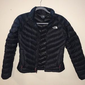 Northface puffer jacket black size XS.